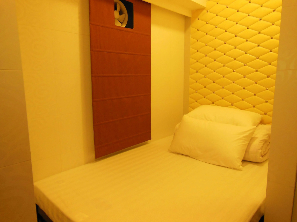 Yee King Hotel