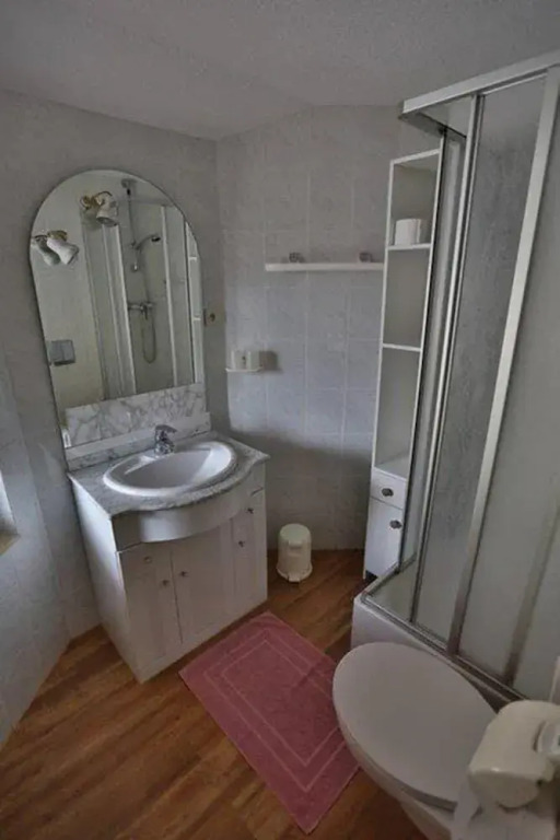 Pension am Schrotturm Bed & Breakfast