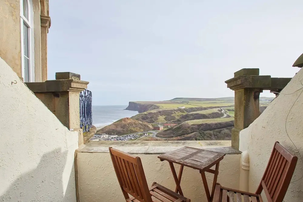 The Observatory Apartment