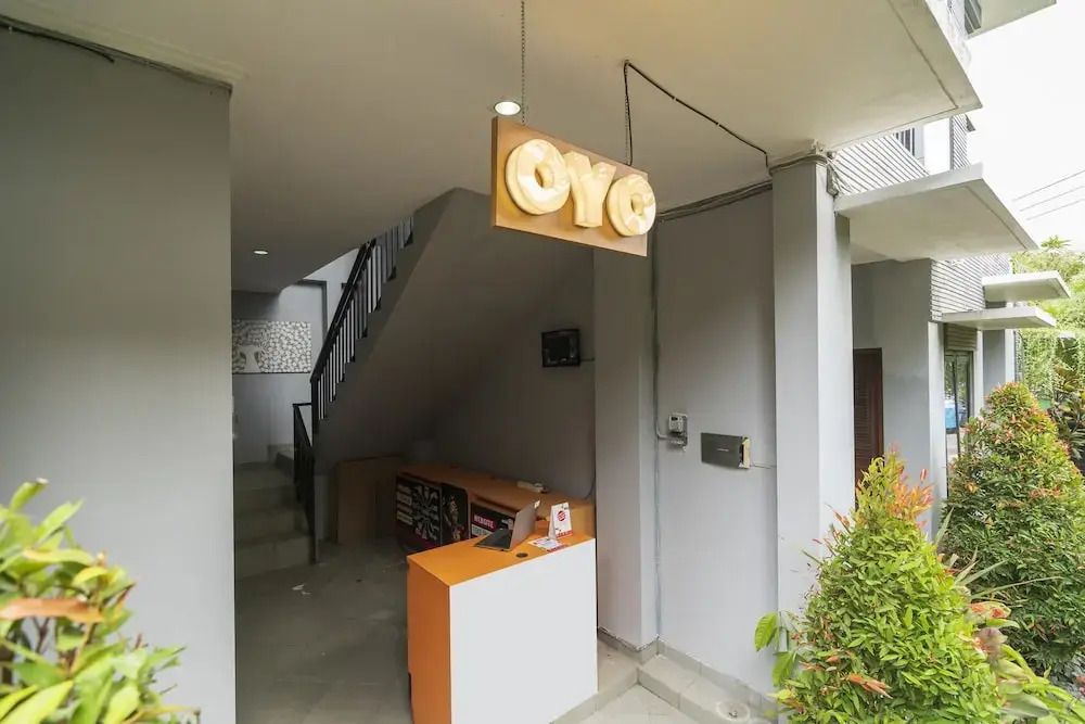 I Love Grass by OYO Rooms