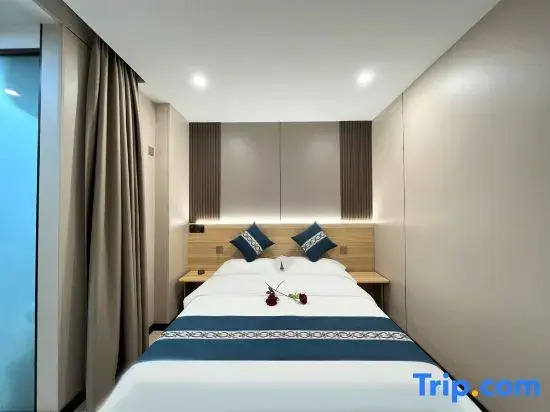 Weilai Intelligent Hotel (East Square Branch of Taiyuan High speed Railway South Station)