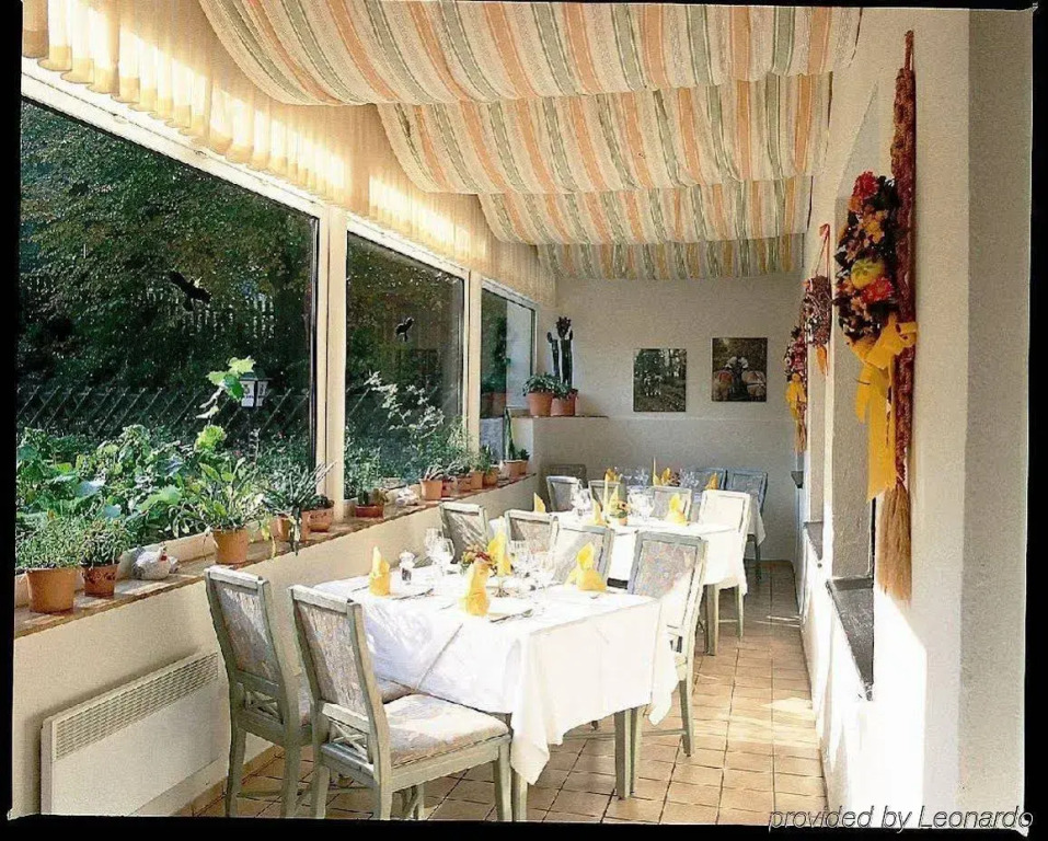Hotel Zur Burg Sternberg