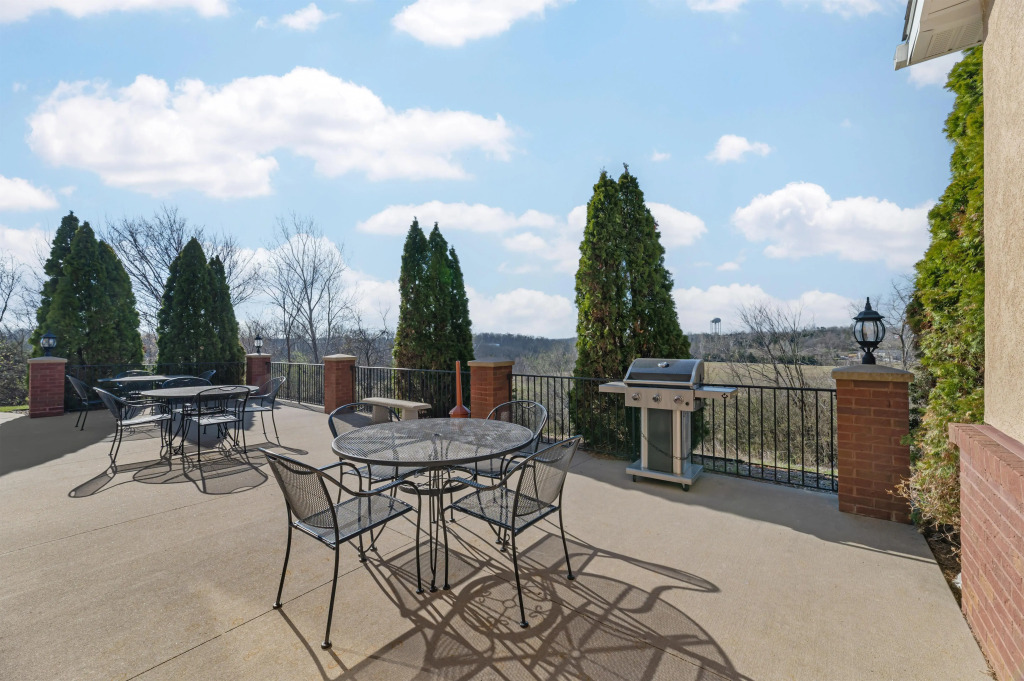 Best Western Plus Capital Inn