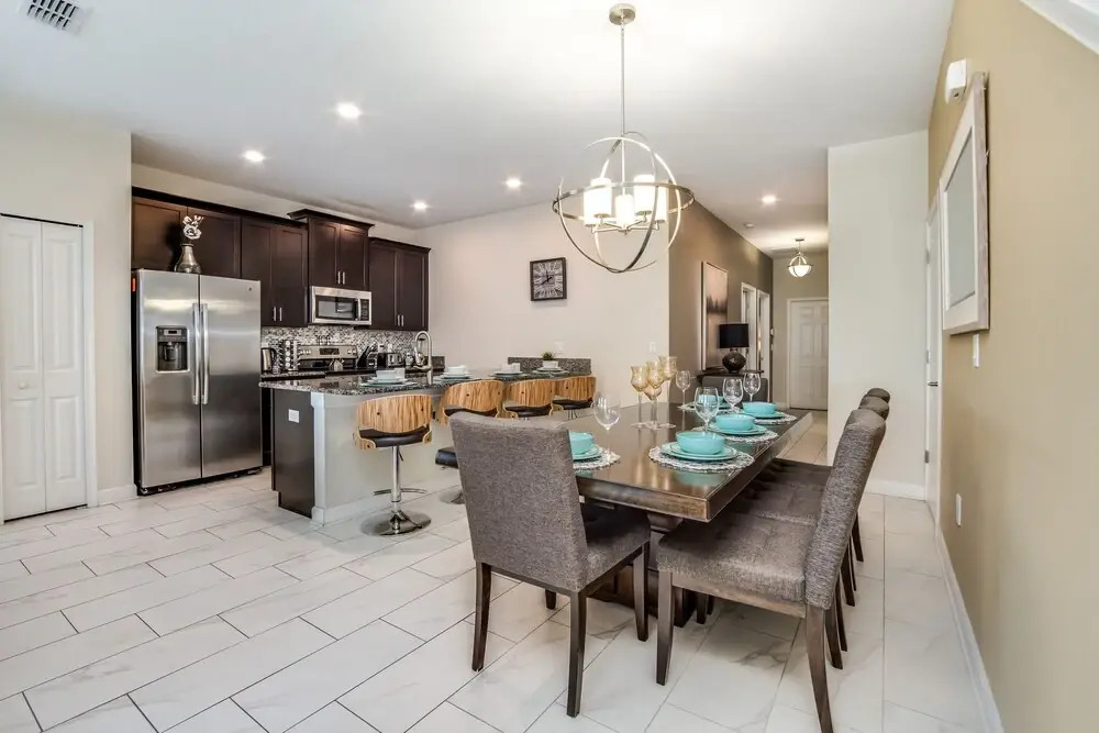 Luxurious Home W/private Pool, Near Disney!