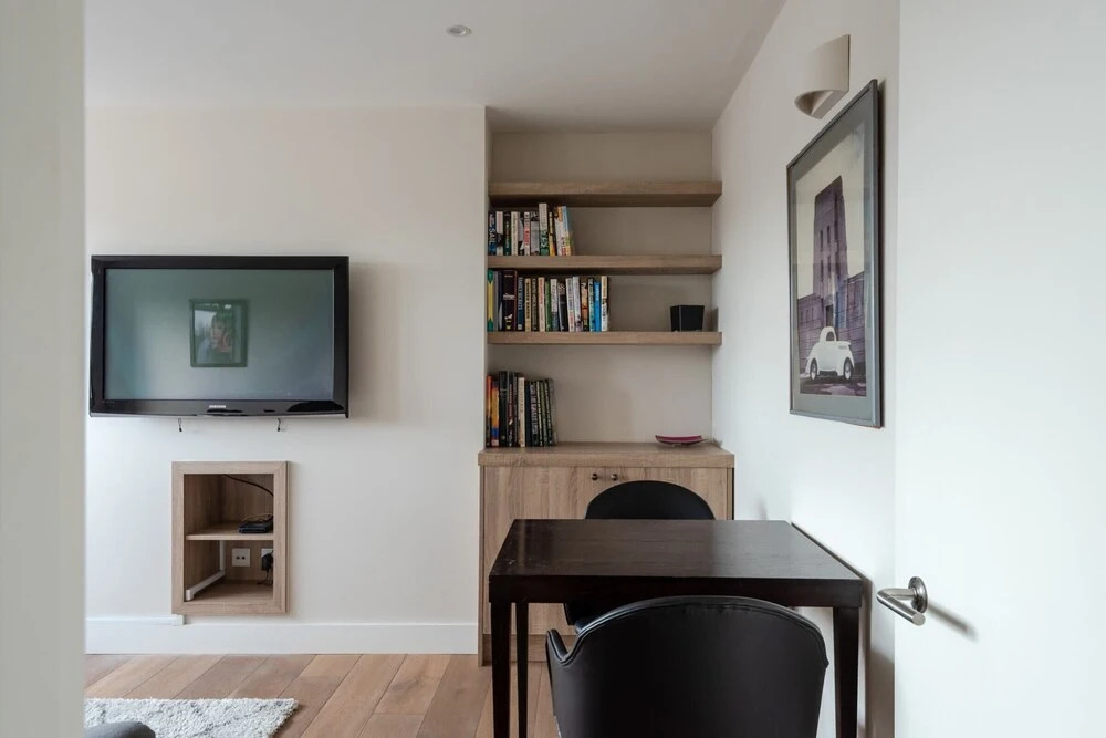 Modern 2 Bedroom Apartment, Wandsworth Town