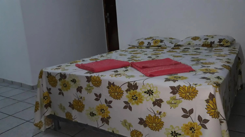 Casa 10 Completa Com Ar Cond Térrea Toda Sua Não Divide com Ninguem Exc Localização Centro Praia da Costa