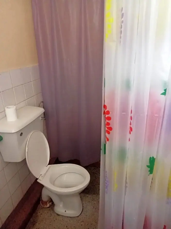 Pinkroses Gardens Hostel