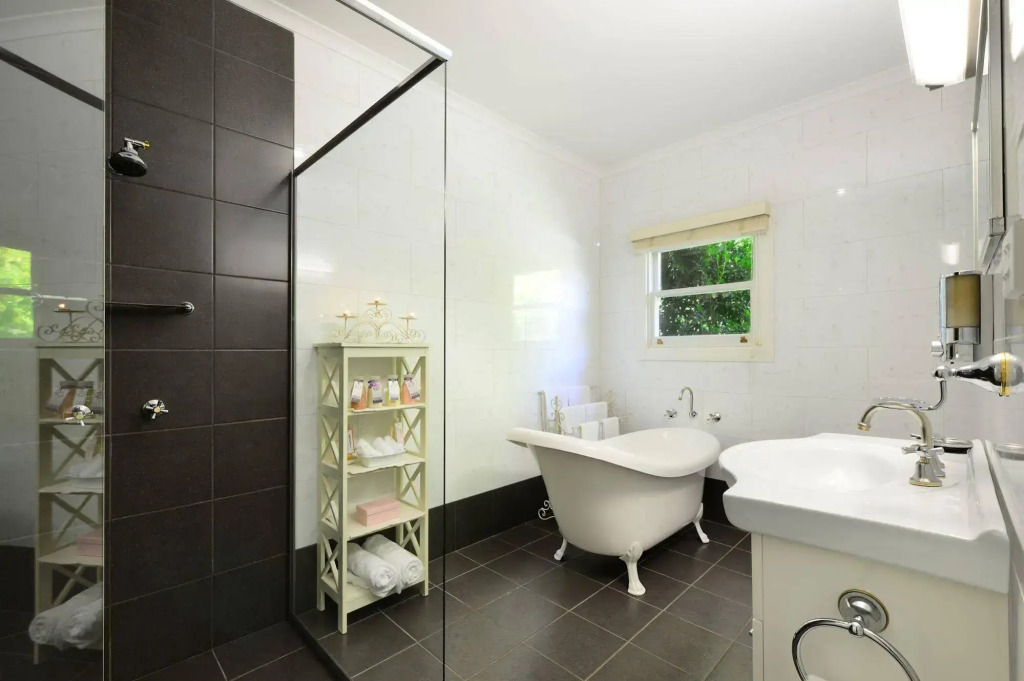Crystal Creek Meadows Luxury Cottages