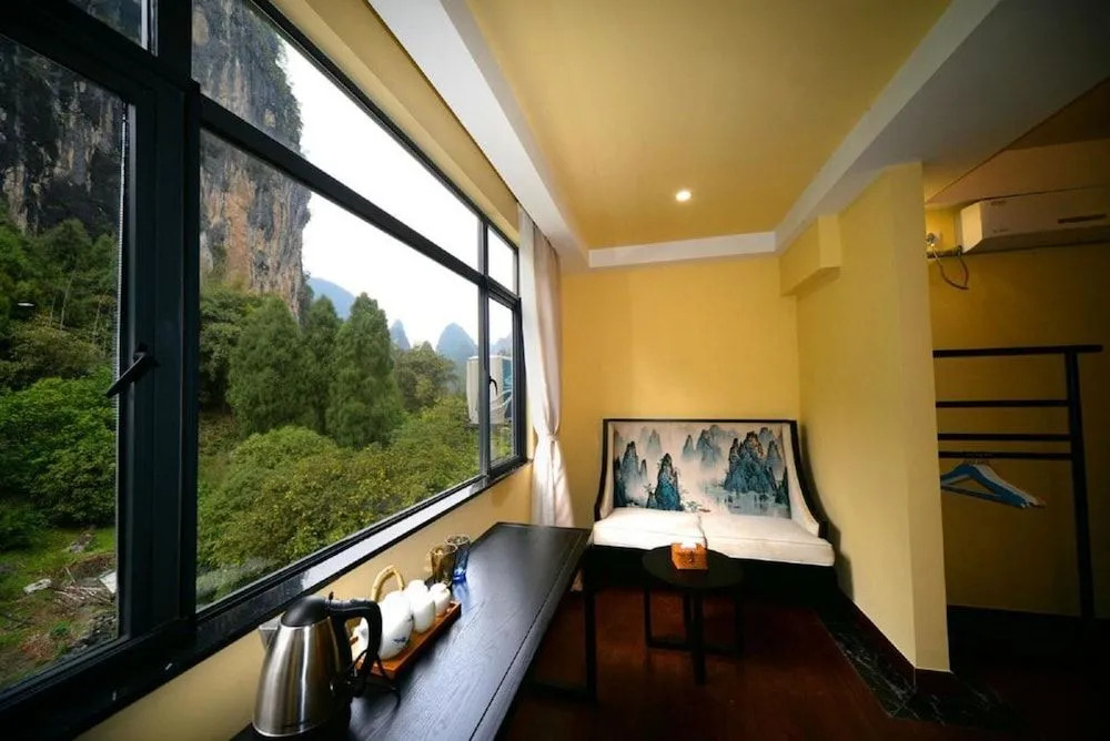 Yangshuo Lijiang Island Riverside Resort