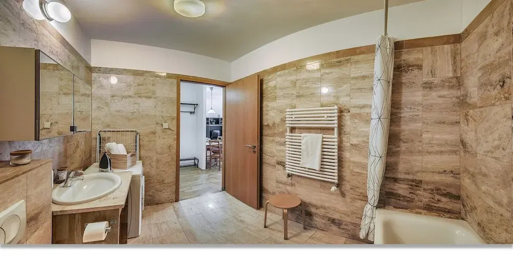 Paradise Apartments