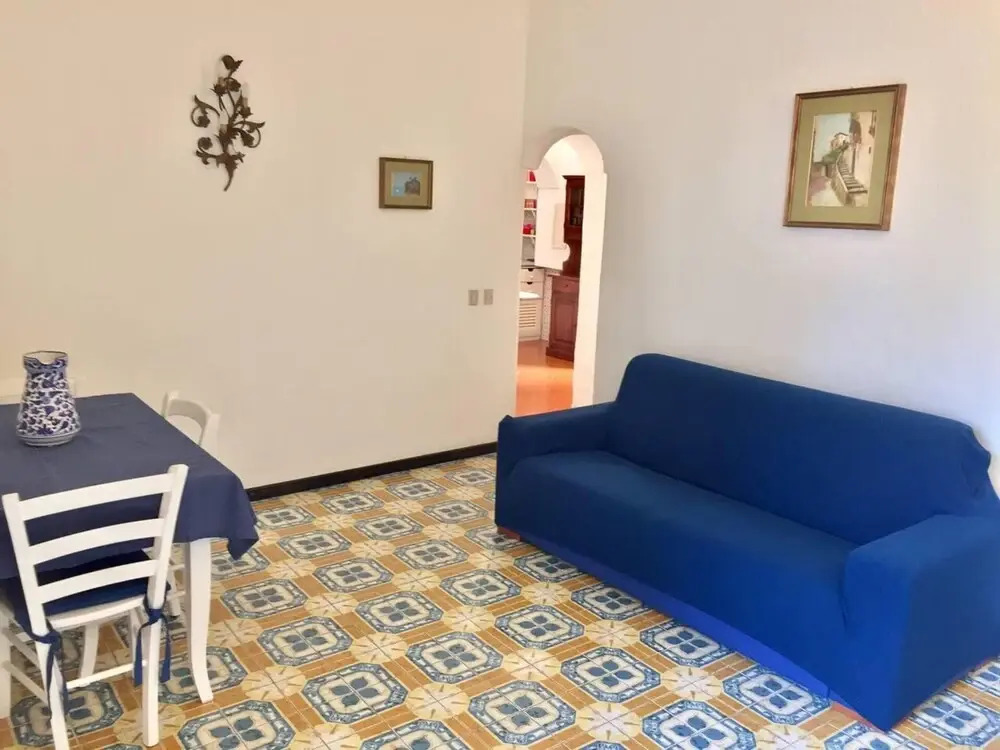 Beautiful 2-bed House in Positano Main Square Area