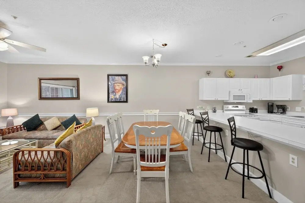 Magnolia North 4823-104