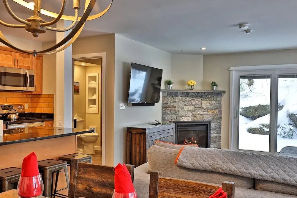 Kcis 132 - the Sun Suite at Killington Center, 2rm/6 Ppl