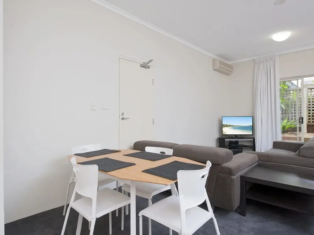 Zenith Studio, Unit 4/10 Messines Street