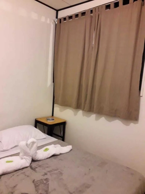 Hostel California