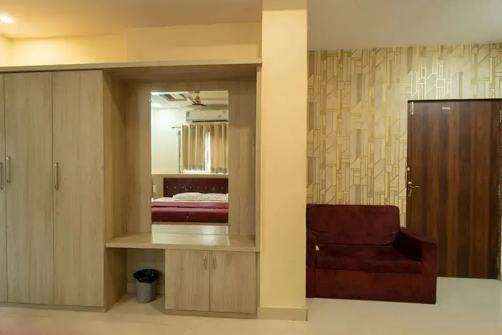 Majestic Hotel and Restro