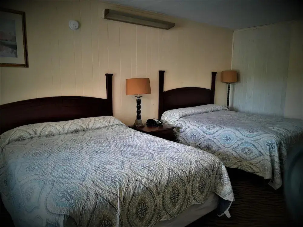 Peloke's Motel