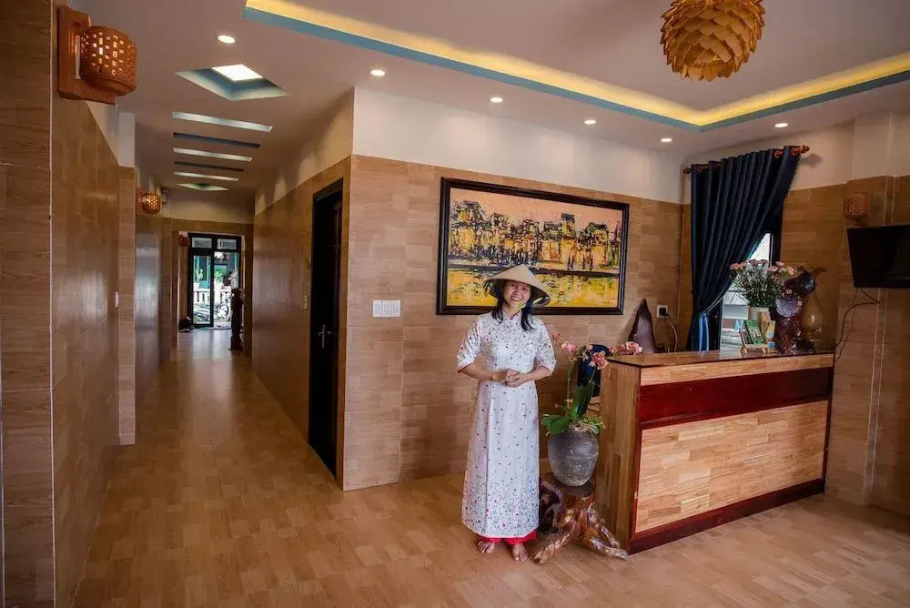 Minh An Riverside Villa