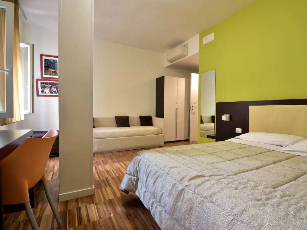 Donna Eleonora Residence