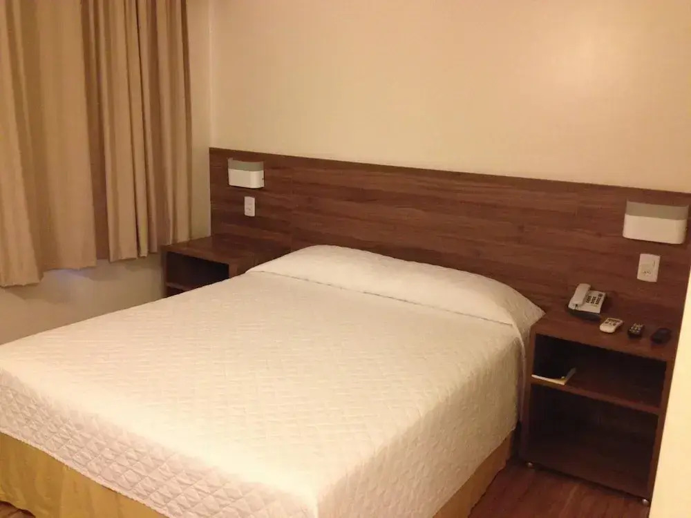 Mogano Business Hotel- ELETROPOSTO