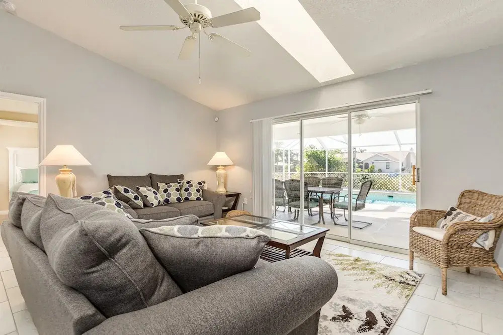 101 Peckham Street SE Home