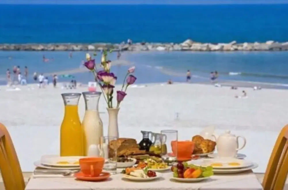 Beach View Apartments And Studio
