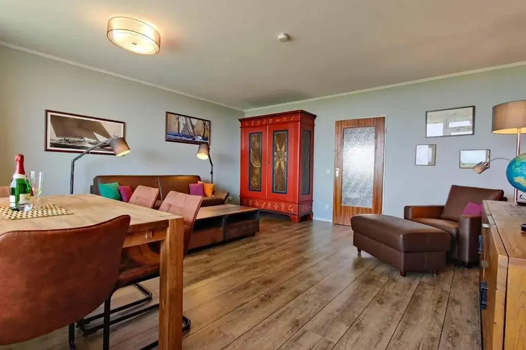 Strandhochhaus-Doese-Ferienwohnung-42-SH42