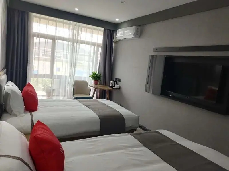 Thank Inn Hotel Shandong Tai'an High-Speed Railway Station