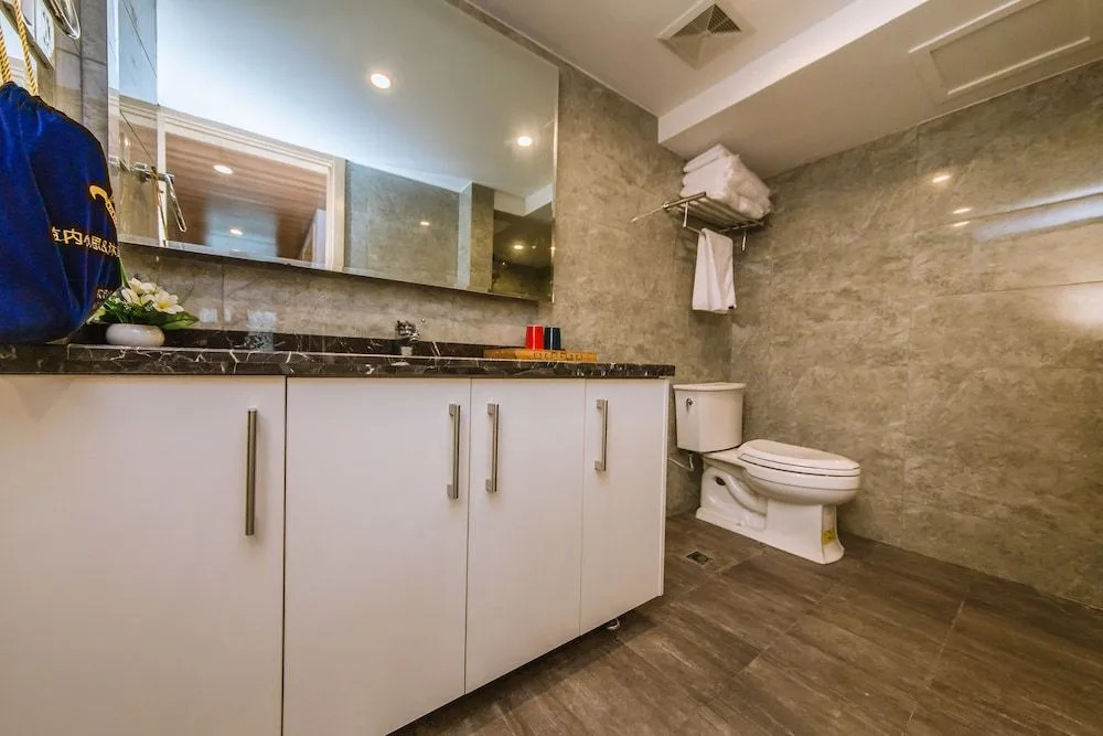 Candice Hotel Apartment