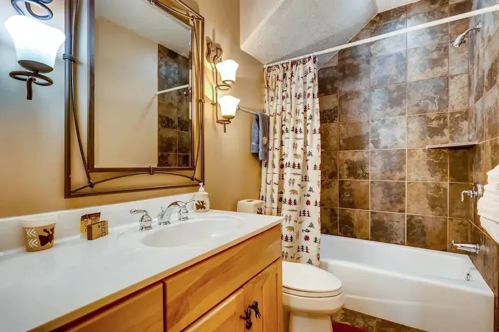 175 Timberlane Cir Home