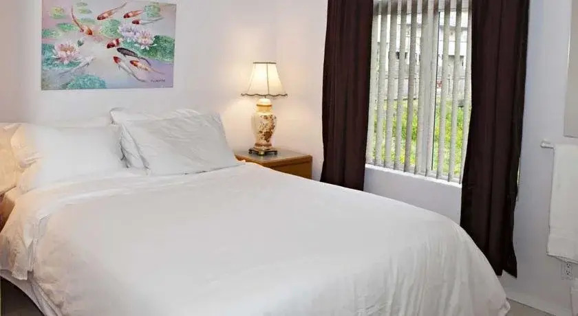 Orca House Bed and Breakfast