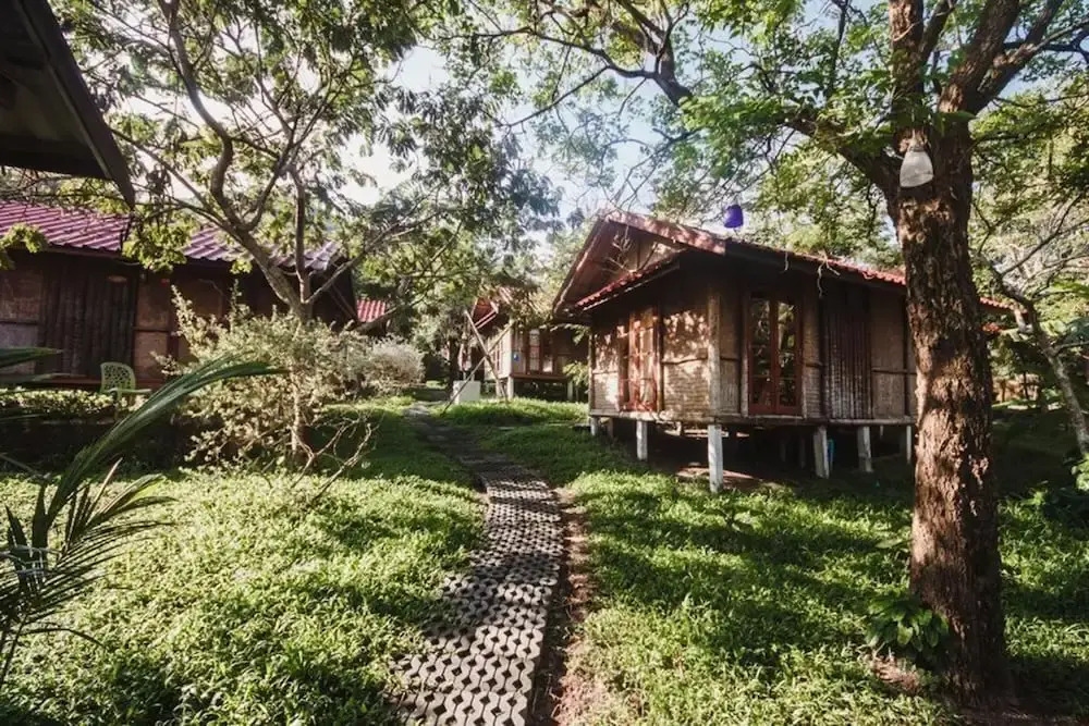 Bamboo Hideaway Samui Resort