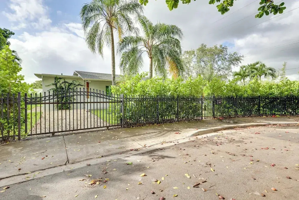 Spacious + Serene Miami Home: Walk to Metrorail