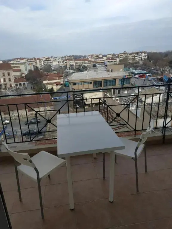 G M 6 ROOMS KENTRO in the heart of the city