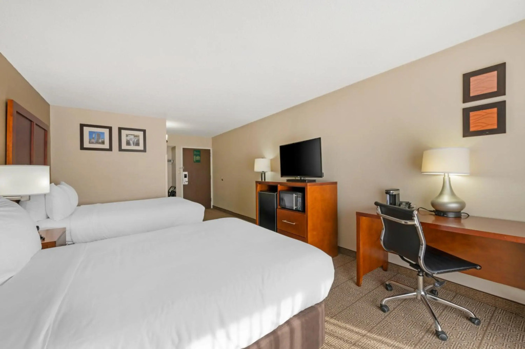 Comfort Inn & Suites Indianapolis Northwest - College Park
