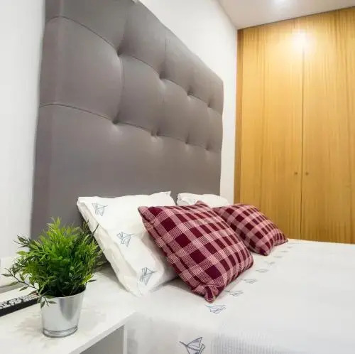 Suite T1