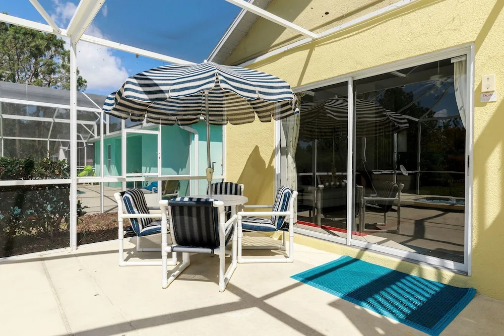 Gorgeous Vacation Home with Pool RT1170
