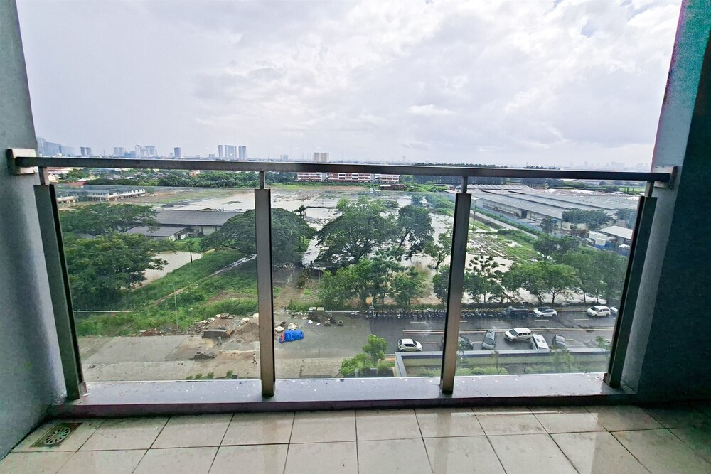 Restful Studio For 2 Pax At Daan Mogot City Apartment