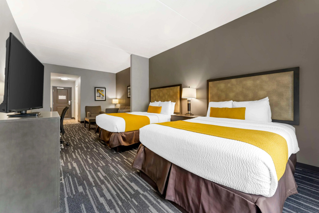 Best Western Plus Cranberry-Pittsburgh North