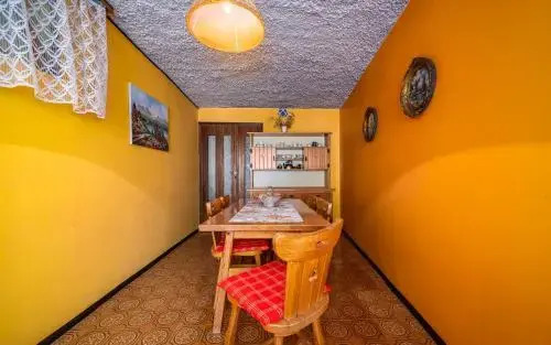 Apartment Crveni