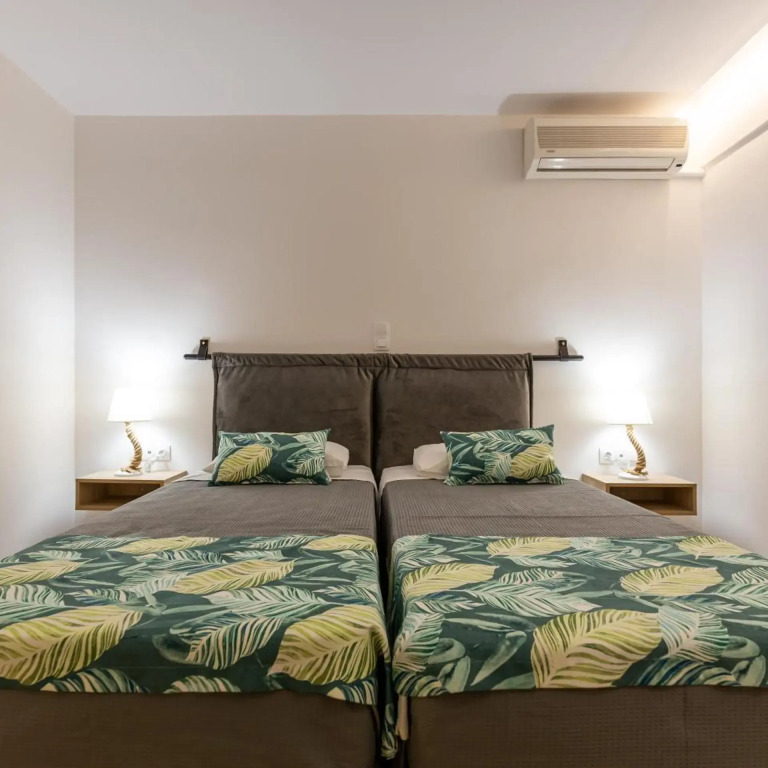 Sirocco Hotel