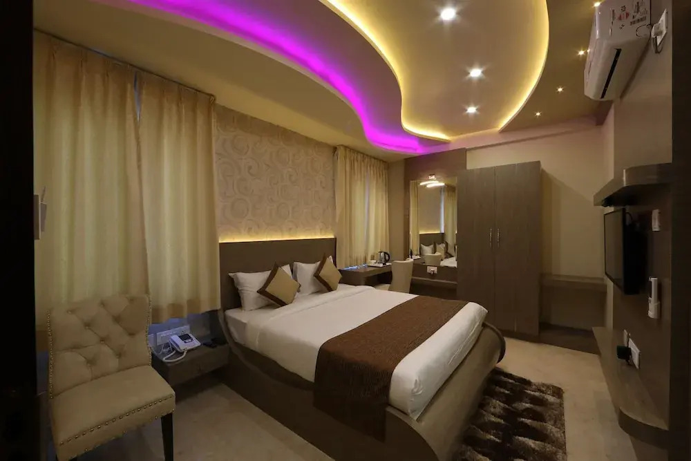 Aaccord Suites Inn
