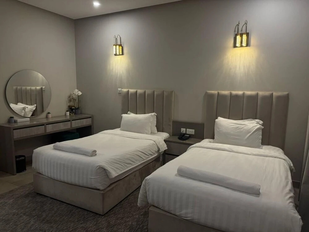 Eliana Hotel