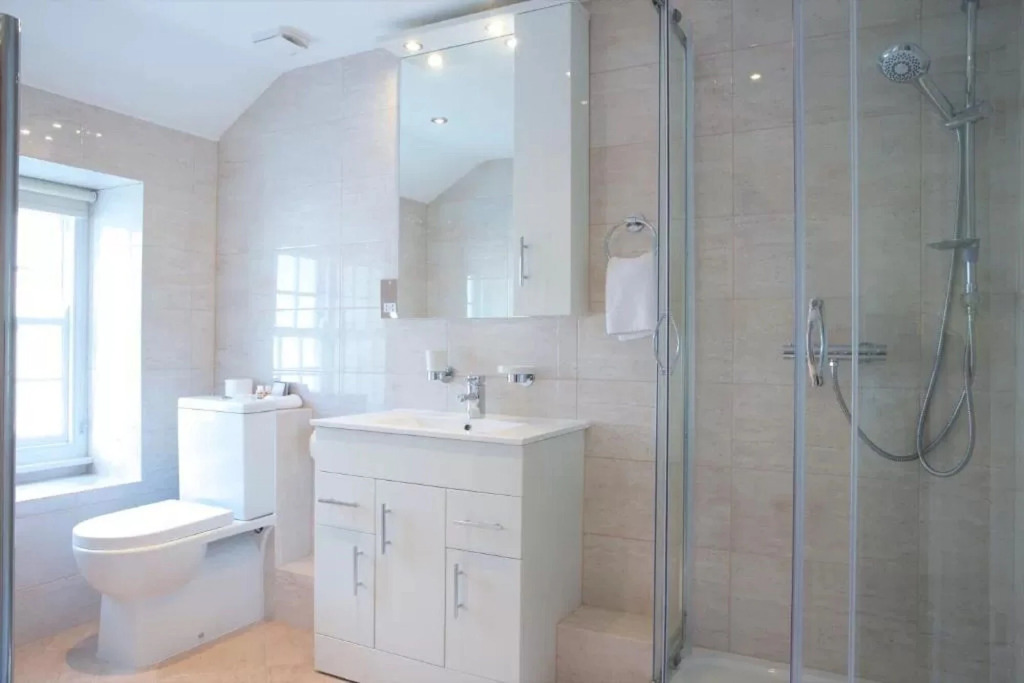 Lugger Hotel ‘A Bespoke Hotel’