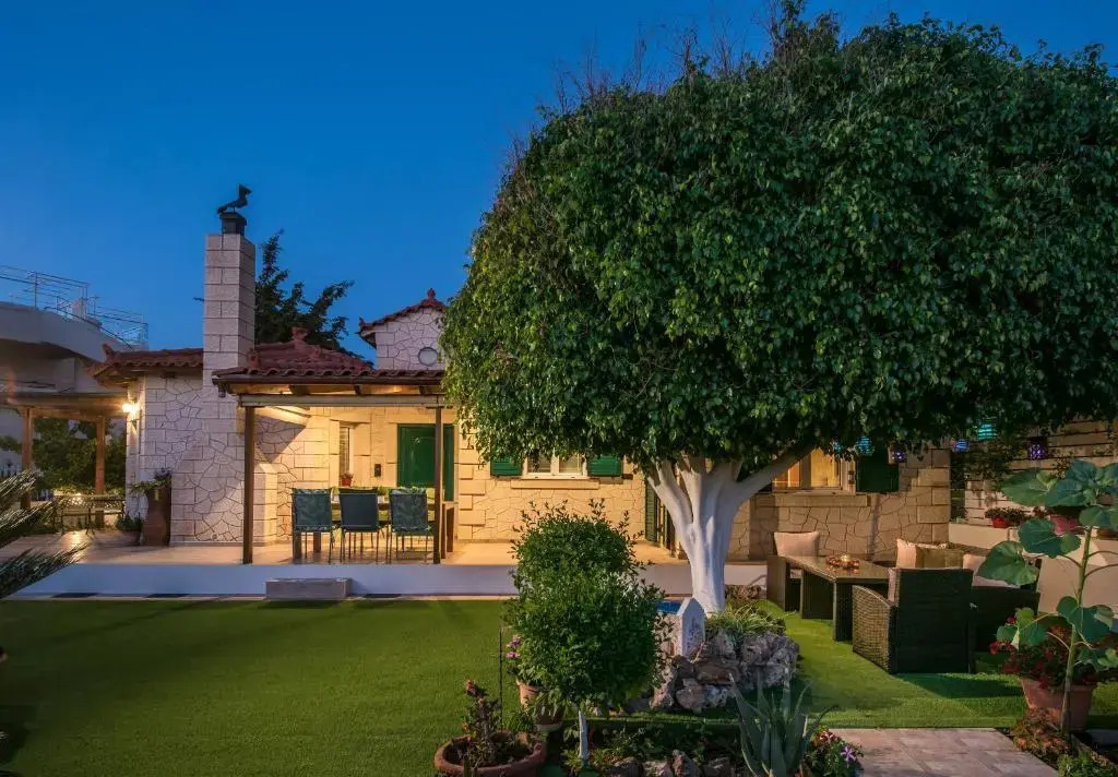 Heraklion Seaside Gem - Olia Private Retreat