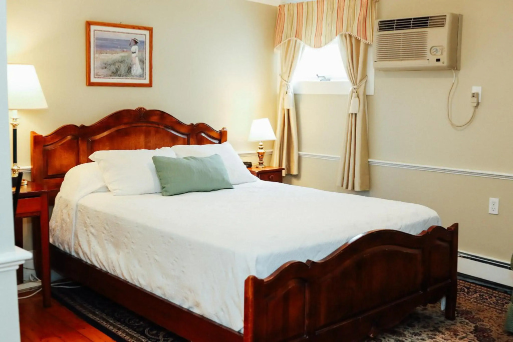 Concords Colonial Inn