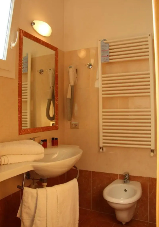 Hotel Antares