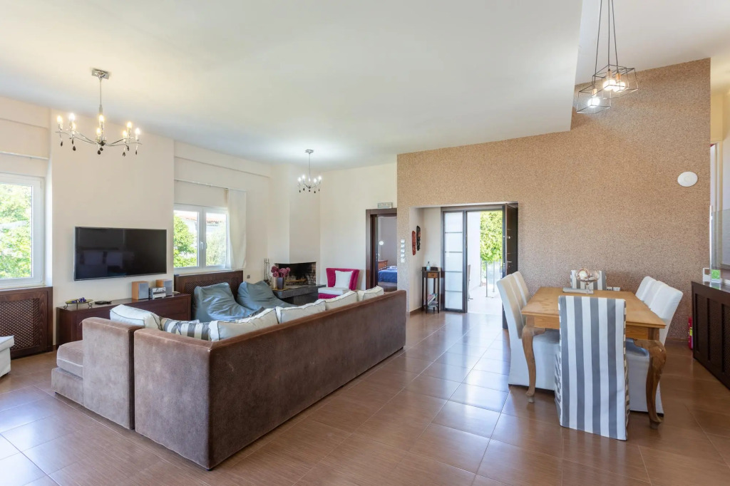 Villa Thetis Large Private Pool Walk to Beach Sea Views A C Wifi Car Not Required Eco-friendl - 2302