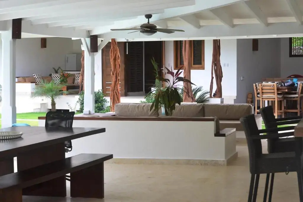Las Terrenas Front Beach And Garden Villa with private staff