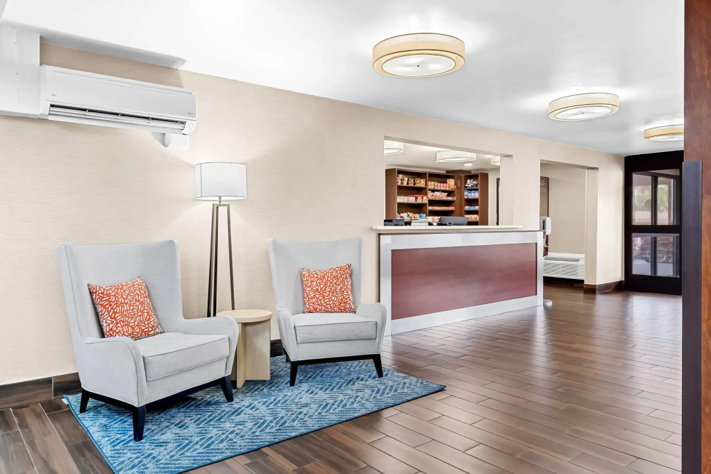 Comfort Inn University